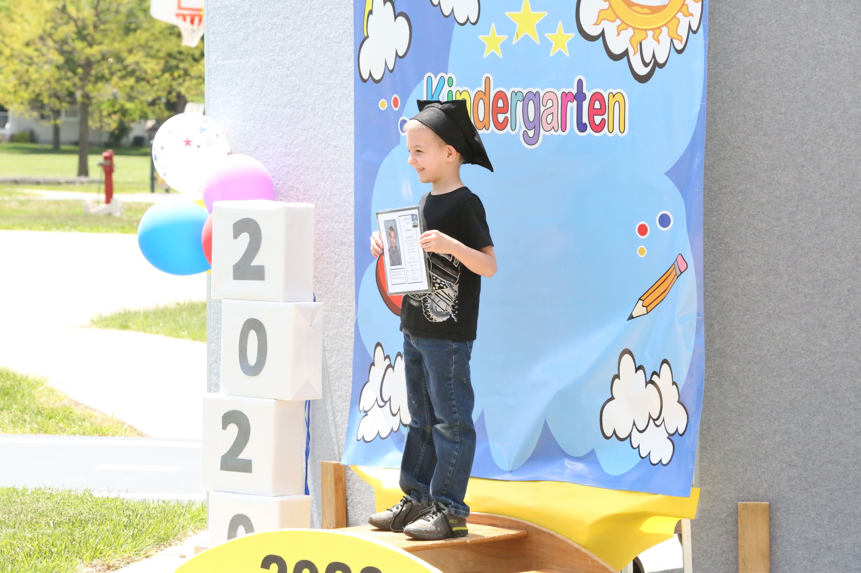 YES Kindergarten Graduation (4).JPG